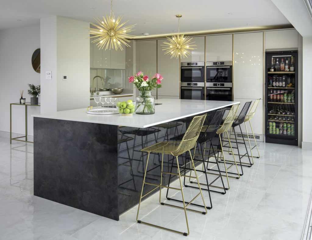 The Kitchen Island Bar Combo​